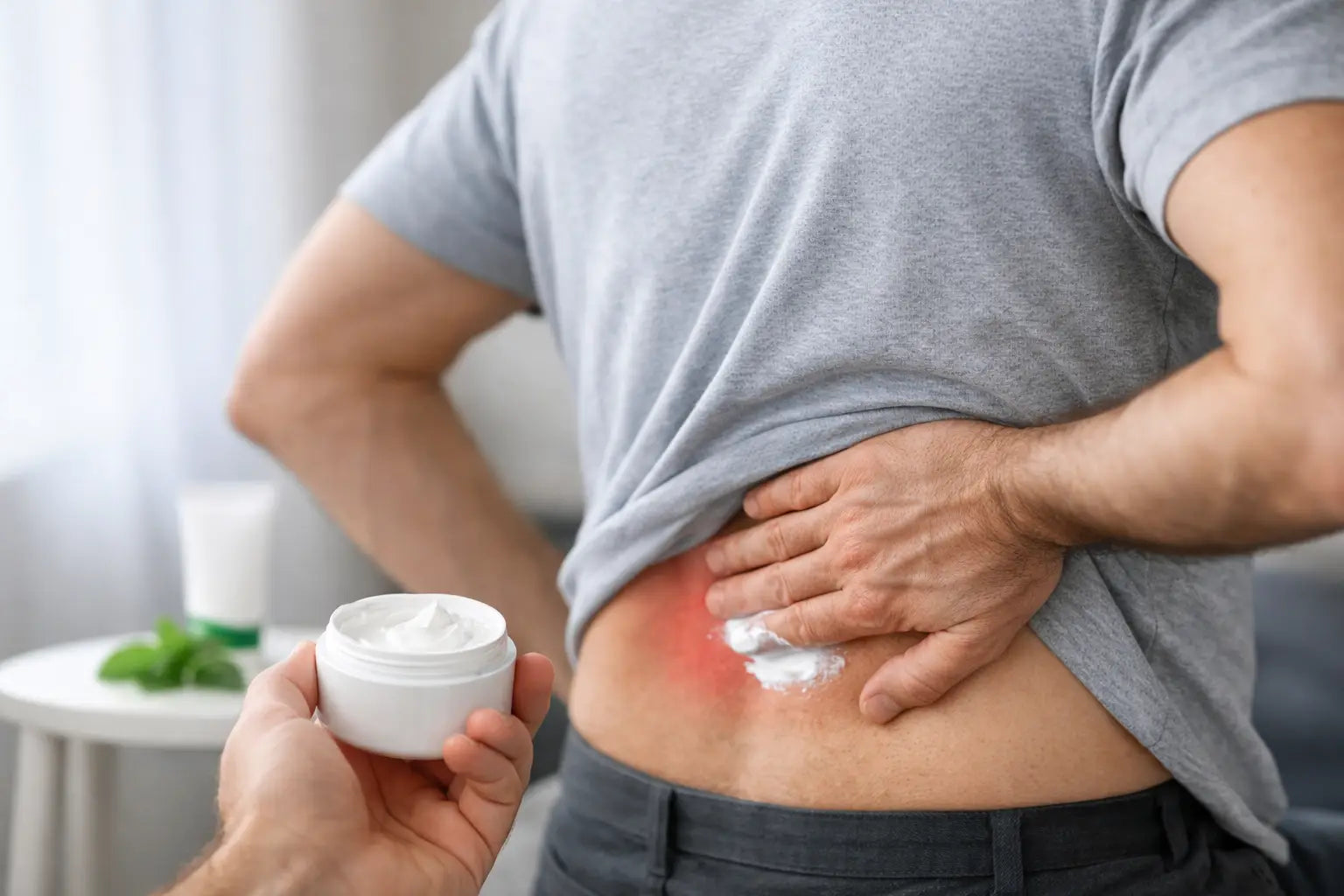 How Menthol Cream for Back Pain Can Ease Your Day